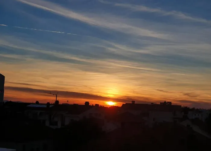 Shell Sky Luxury Penthouse With Private Pool