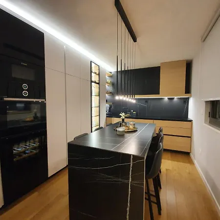 Apartment Shell Sky Luxury Penthouse With Private Pool *