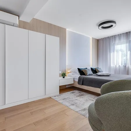 Shell Sky Luxury Penthouse With Private Pool