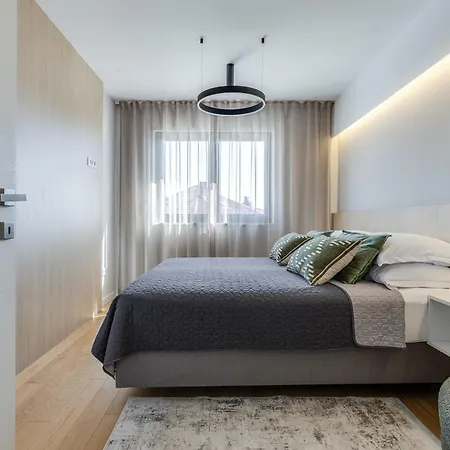 Apartman Shell Sky Luxury Penthouse With Private Pool Zadar